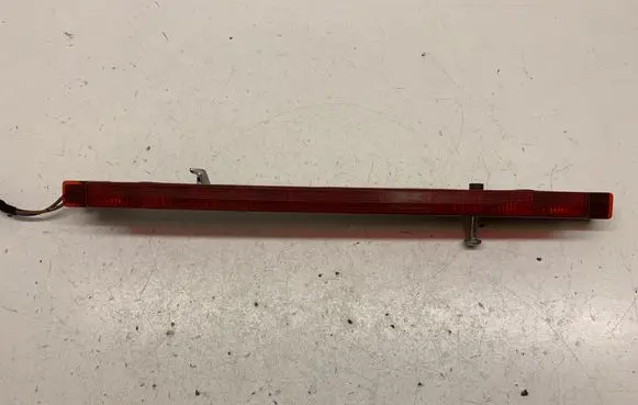 Audi A4 S4 B5 8D Third/center stoplight 8D9945097B