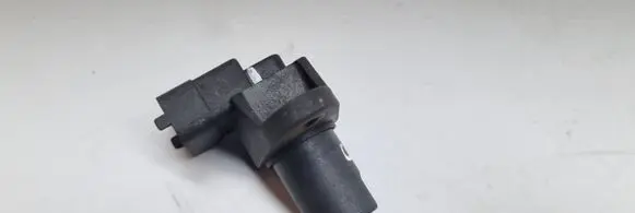 Hyundai Santa Fe Camshaft position sensor 3930027000
