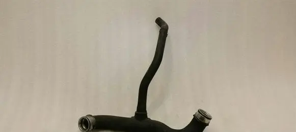 Mercedes-Benz S W221 Engine coolant pipe/hose A2215015582