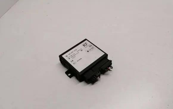 Opel Zafira B Comfort/convenience module 24437076 F005V00155 021838