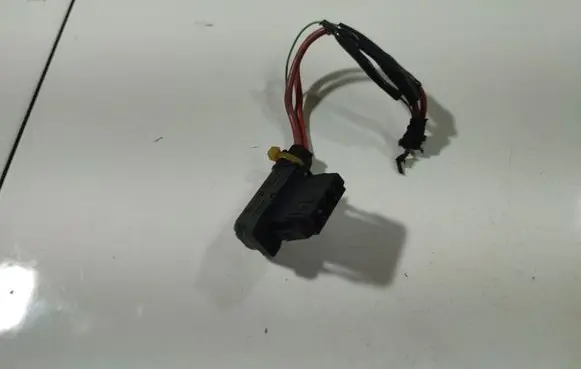 BMW 3 E90 E91 Sensor 932037502