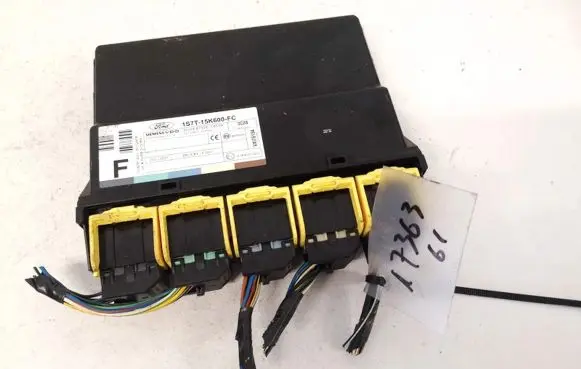 Ford Focus Comfort/convenience module 1s7t15k600fc 1s7t-15k600-fc