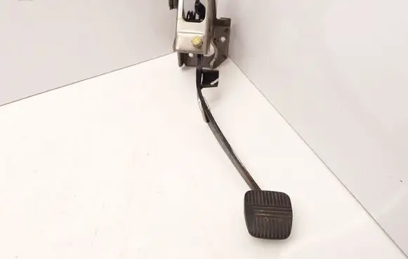 Clutch pedal
