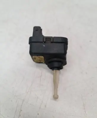 Audi 80 90 S2 B4 Headlight level adjustment motor 8A0941295B 0307852308