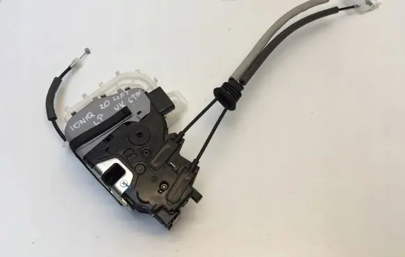 Hyundai Ioniq Front door lock 81310G2020