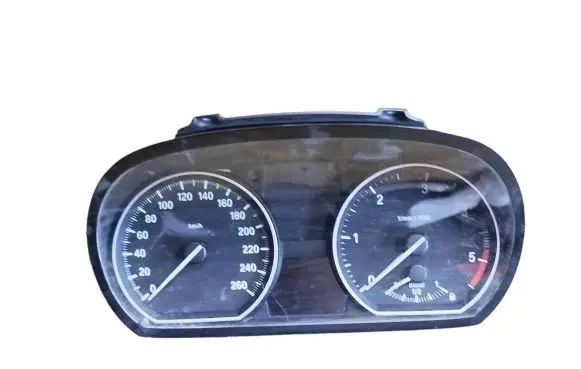 BMW 1 E81 E87 Speedometer (instrument cluster) 1041568