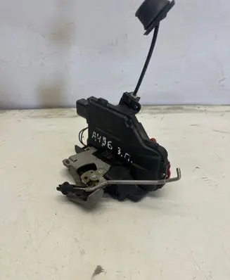 Audi A4 S4 B6 8E 8H Front door lock PA66307GF 4B0839015D 4363