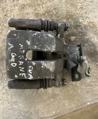 Renault Megane II Rear brake caliper