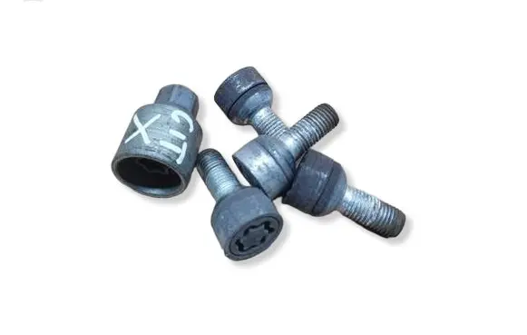 Skoda Citigo Anti-theft wheel nuts and lock 