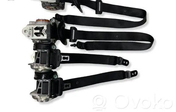 Mercedes-Benz GLA H247 Set of seat belts