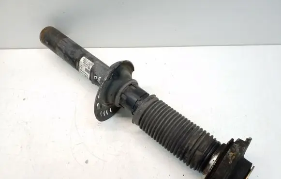 Volkswagen Jetta VI Front shock absorber/damper 5C0413031