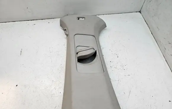 Volkswagen Touran III (B) pillar trim (top) 5TA867243