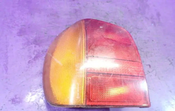 Volkswagen Polo III 6N 6N2 6NF Rear/tail lights 6N0945095