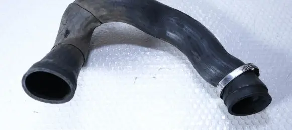 Audi A6 S6 C5 4B Intercooler hose/pipe 4B0145746E