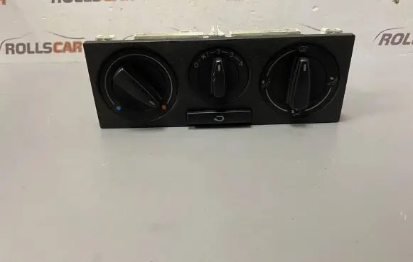 Volkswagen Golf IV Climate control unit 1J0819045F