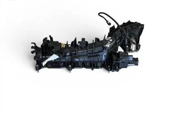 BMW X3 G01 Intake manifold 8579245 8570791