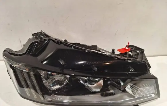 Peugeot 508 II Headlight/headlamp 9823144280