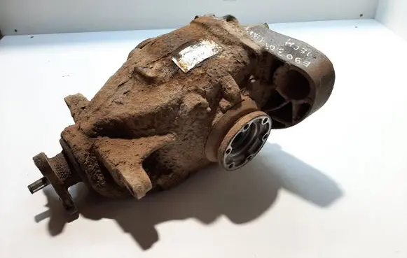 BMW 3 E90 E91 Rear differential 