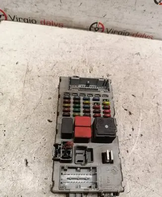 Fiat Doblo Fuse module 51770486 NPL22352 209910010