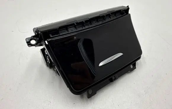 Infiniti Q30 Car ashtray 969245df0a