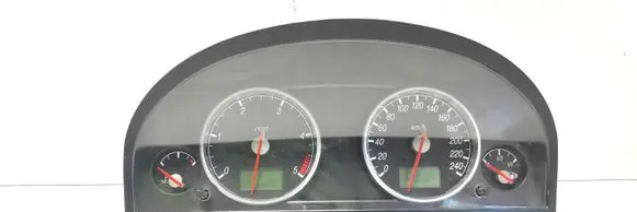 Ford Mondeo Mk III Speedometer (instrument cluster) 1S7F10841