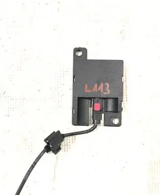 BMW X3 E83 Bluetooth antenna 6928461 921800003