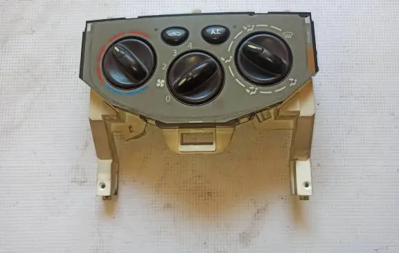 Renault Trafic II (X83) Climate control unit w964098p