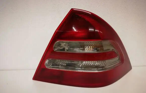 Mercedes-Benz C W203 Rear/tail lights