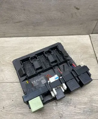 Volkswagen PASSAT B7 Comfort/convenience module 3AA937087G H421 S0464