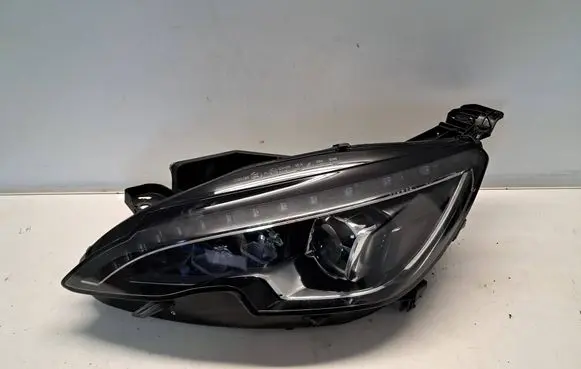 Peugeot 308 Headlight/headlamp 9800546480