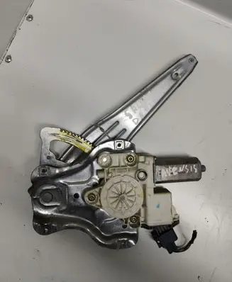 Toyota Avensis T250 Rear door window regulator with motor 0130822031