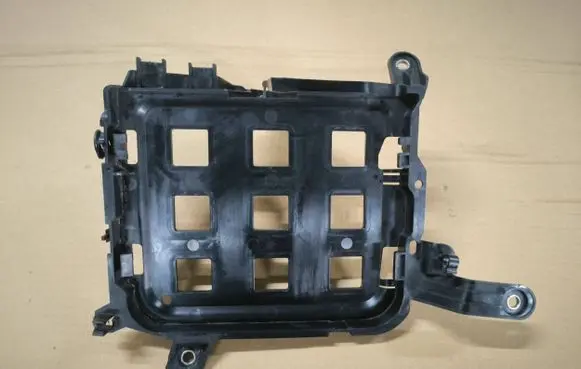 Audi A4 S4 B9 8W Other engine bay part 8W0907648B
