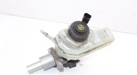 Volkswagen Scirocco Master brake cylinder 1K0945459A