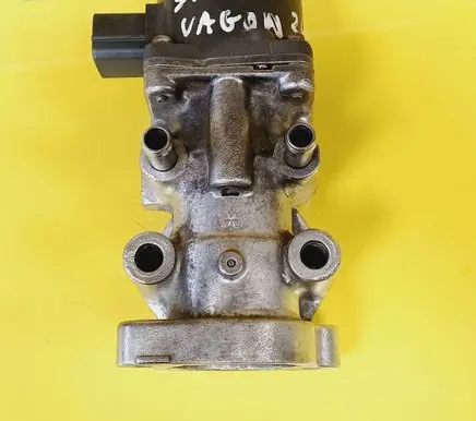 Mitsubishi Space Wagon EGR valve 79585
