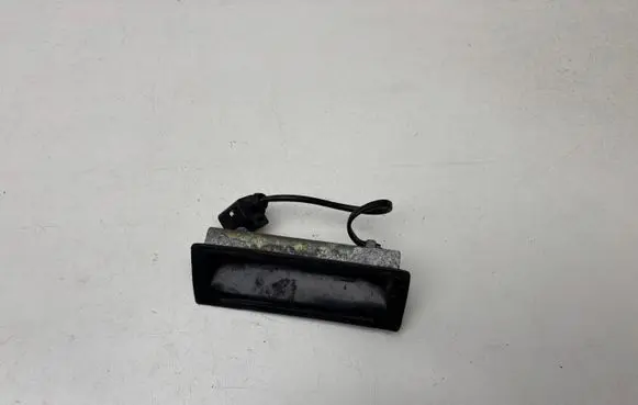 Volkswagen Golf IV Tailgate/trunk/boot exterior handle 1J0827566F 1J0827566G
