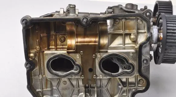Subaru Legacy Engine head 