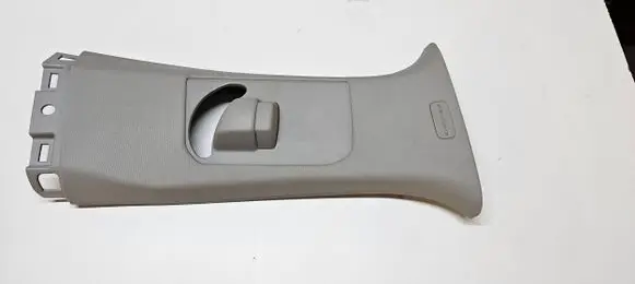 Jeep Grand Cherokee WL (B) pillar trim (top) 6SM72TRMAC