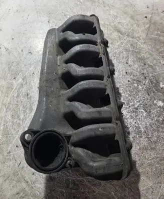 Ford Mondeo Mk III Intake manifold N8U4A