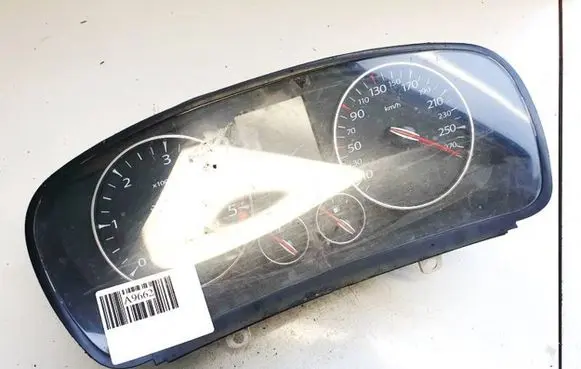 Renault Laguna III Speedometer (instrument cluster) 248106617r a2c534001470