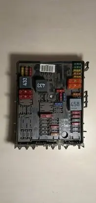 Volkswagen Touran I Fuse box set 1K0937124H