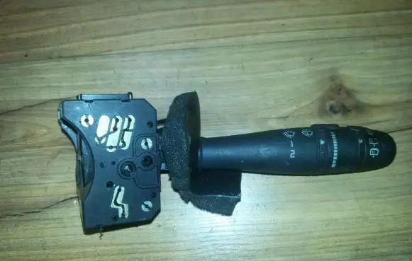 Renault Laguna I Wiper control stalk 36951a