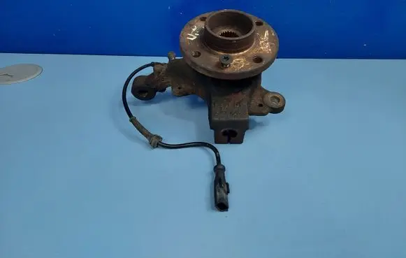 Renault Modus Front wheel hub 8200345945 8200308649 8200419177