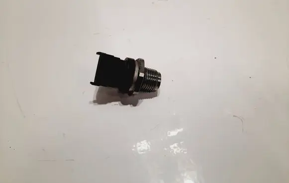 Fiat Doblo Fuel pressure sensor 