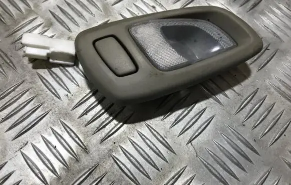 Hyundai XG Rear seat light