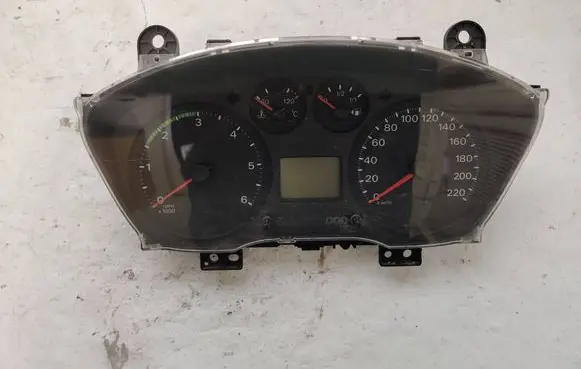 Speedometer (instrument cluster)