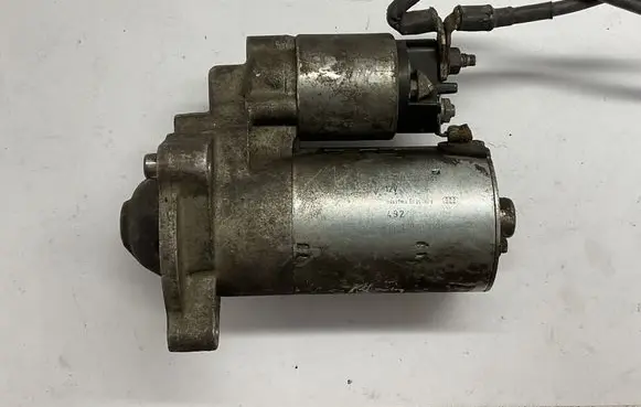 Citroen Berlingo Starter motor 0001112041 9647982880