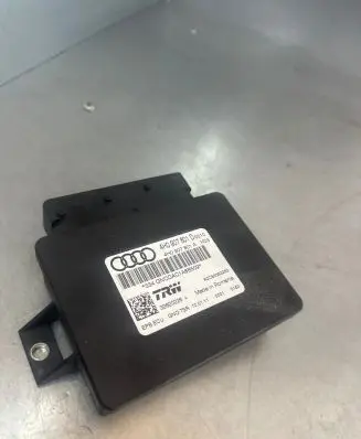 Audi A7 S7 4G Hand brake control module 4H0907801A 4H0907801D 32620226A