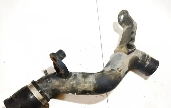 Toyota Avensis T220 Intercooler hose/pipe