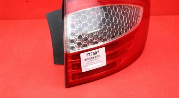 Ford Mondeo MK IV Rear/tail lights 7S71-13404-B