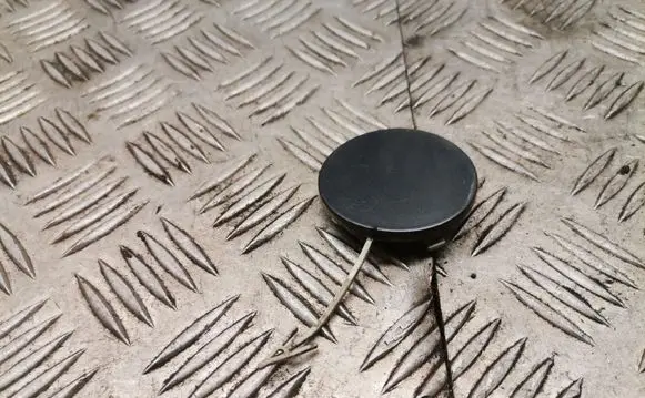 Front tow hook cap/cover